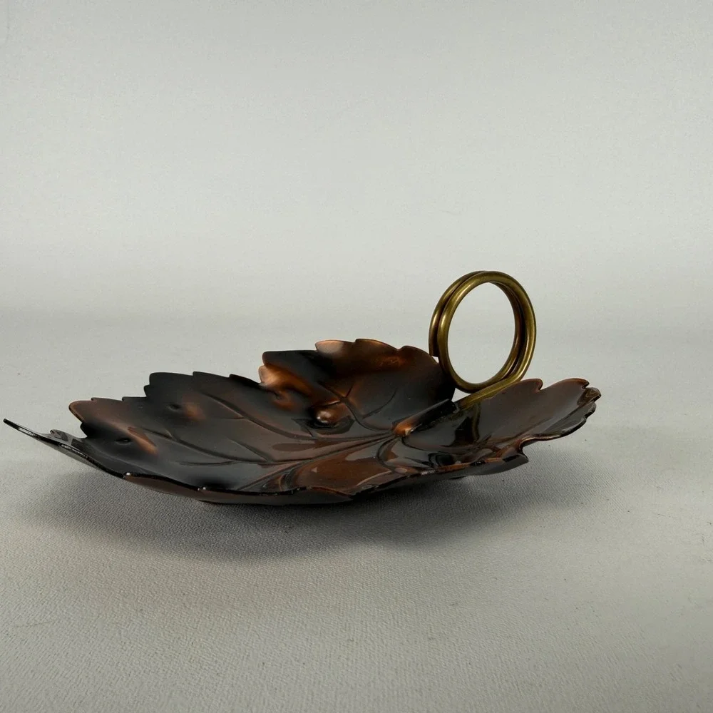 Vintage Coppercraft Guild Leaf Shape Trinket Dish Copper Brass Handle ‎ Footed